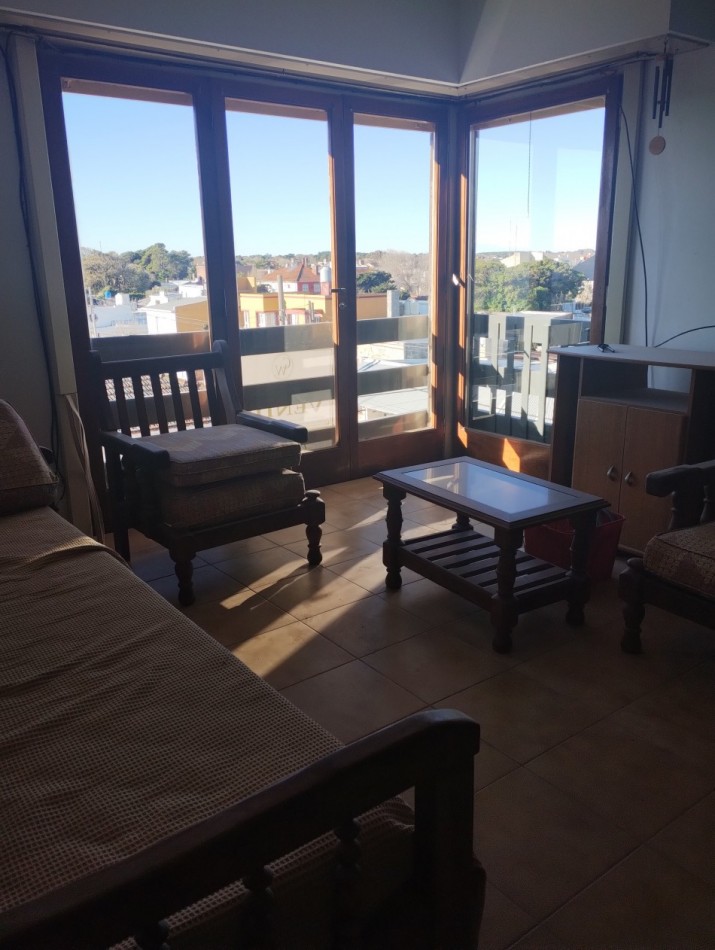 Departamento centrico en Claromeco.