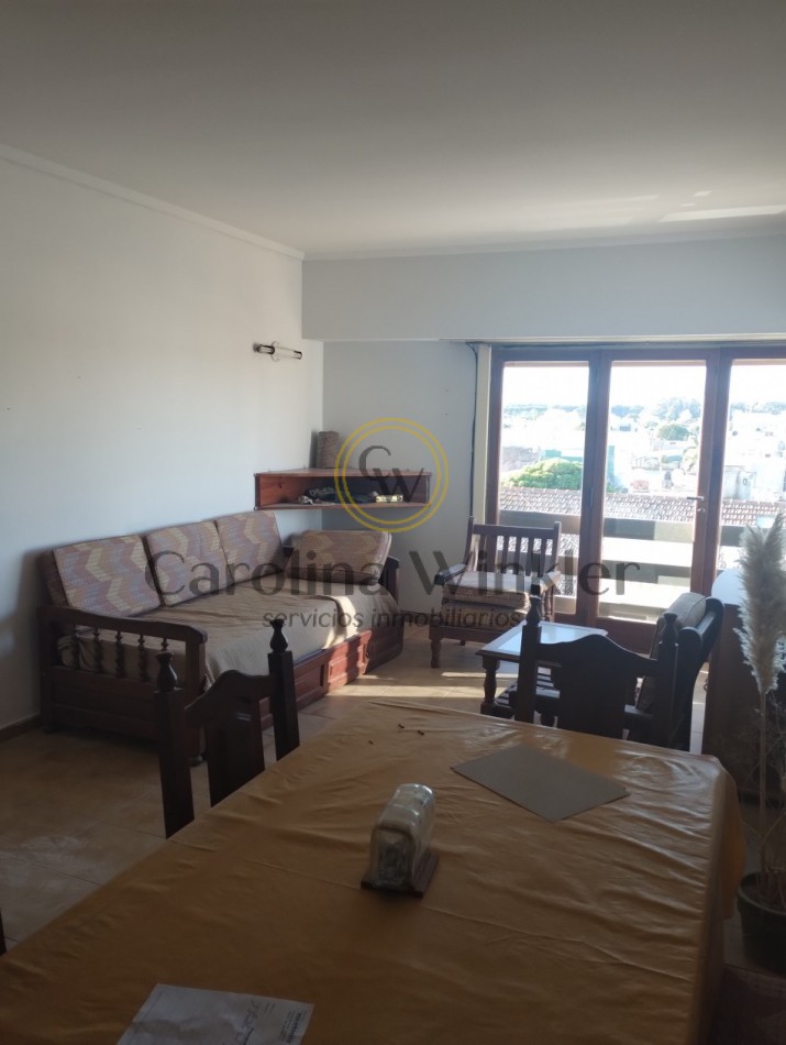 Departamento centrico en Claromeco.